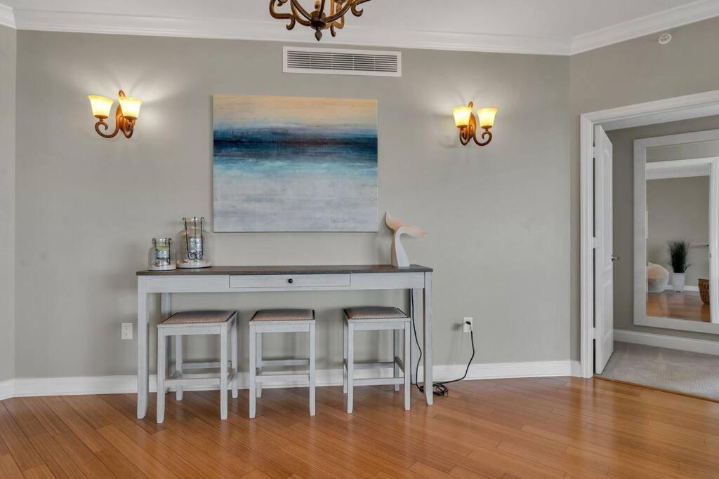 Coastal Elegance: Your Clearwater Beach Escape Екстер'єр фото