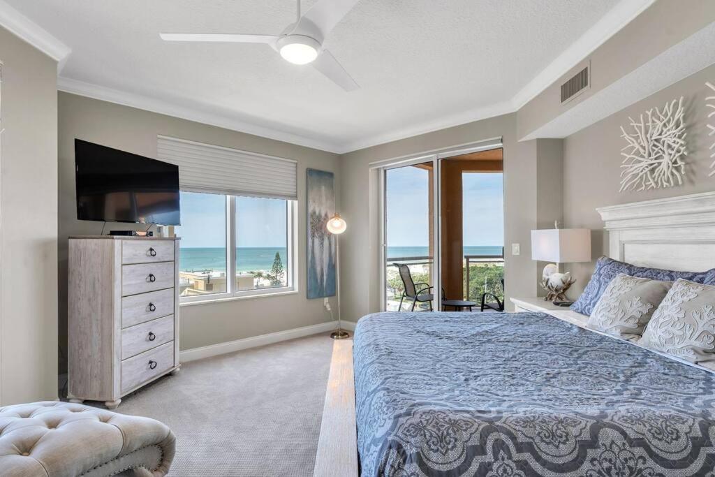 Coastal Elegance: Your Clearwater Beach Escape Екстер'єр фото