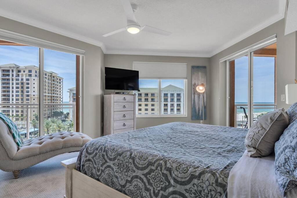 Coastal Elegance: Your Clearwater Beach Escape Екстер'єр фото