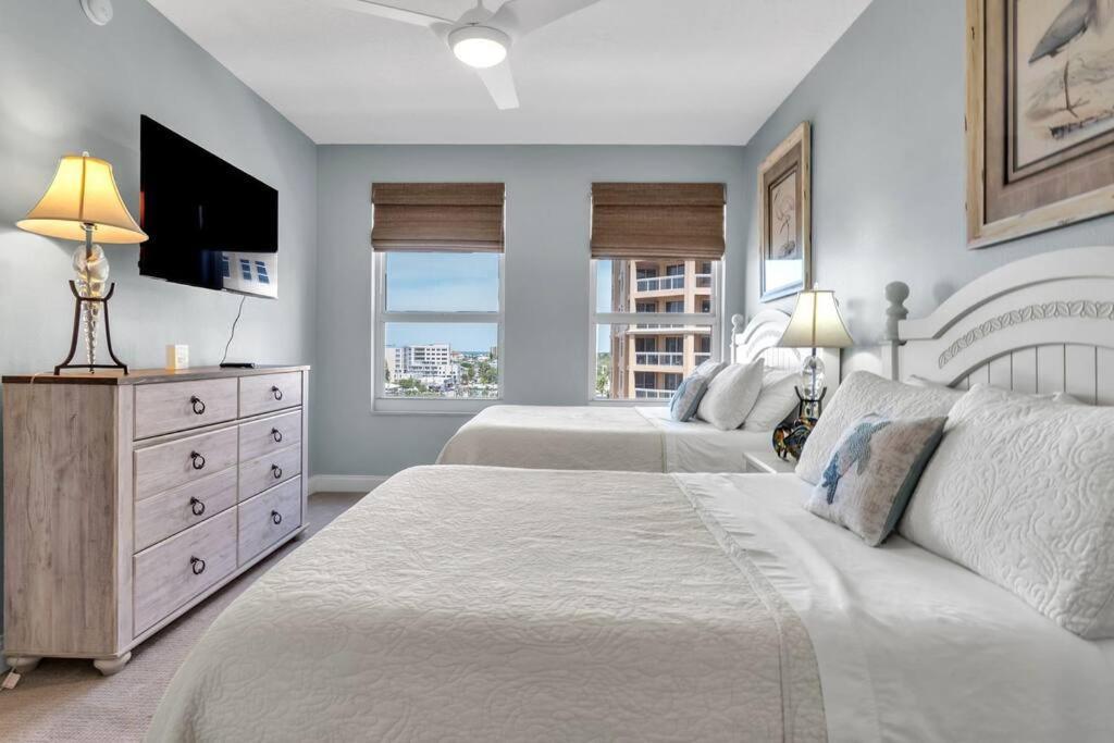 Coastal Elegance: Your Clearwater Beach Escape Екстер'єр фото