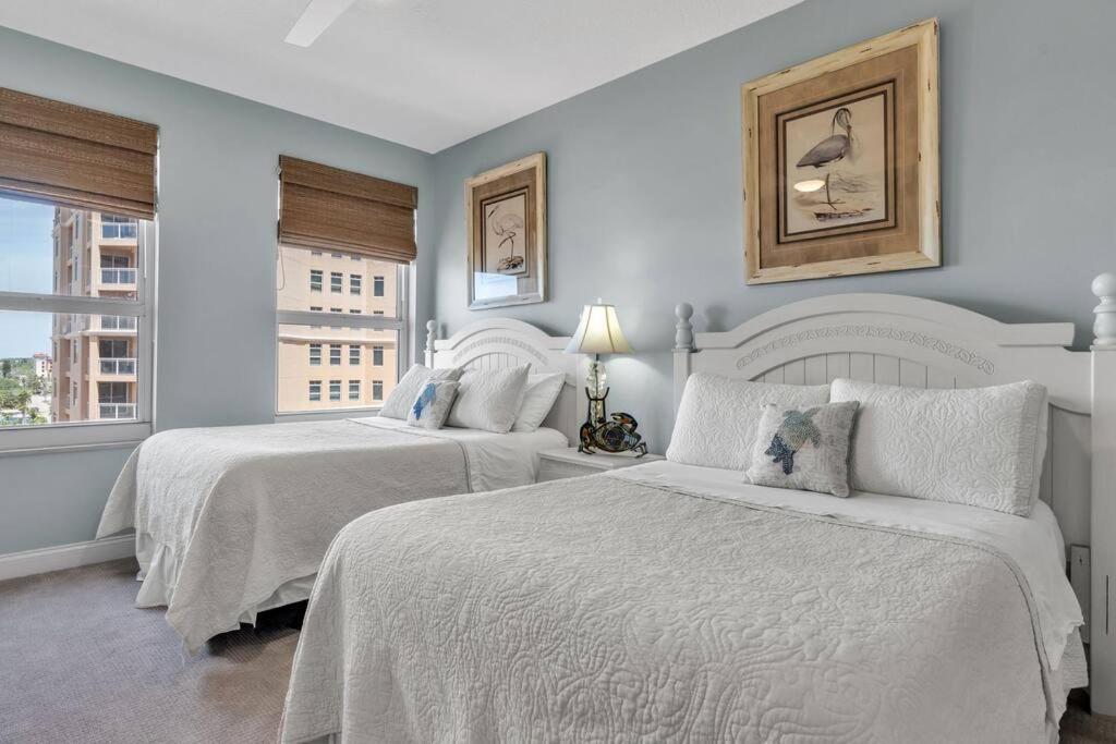 Coastal Elegance: Your Clearwater Beach Escape Екстер'єр фото