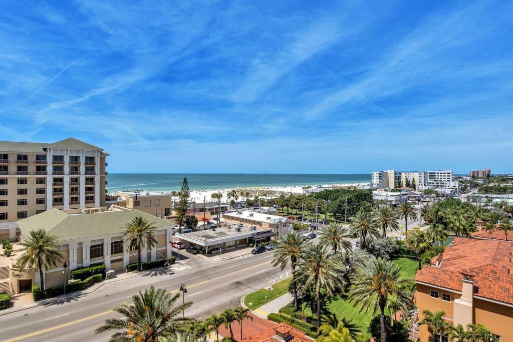 Coastal Elegance: Your Clearwater Beach Escape Екстер'єр фото